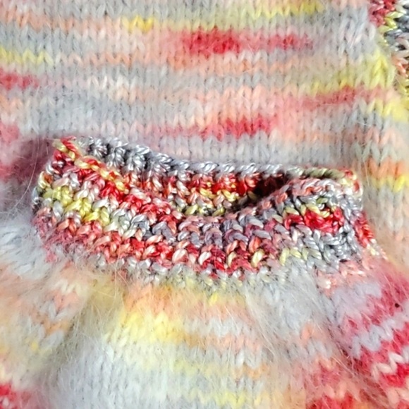Alpaca Custom Puff Sleeve Sweater Pastel Colors  New - Picture 4 of 9